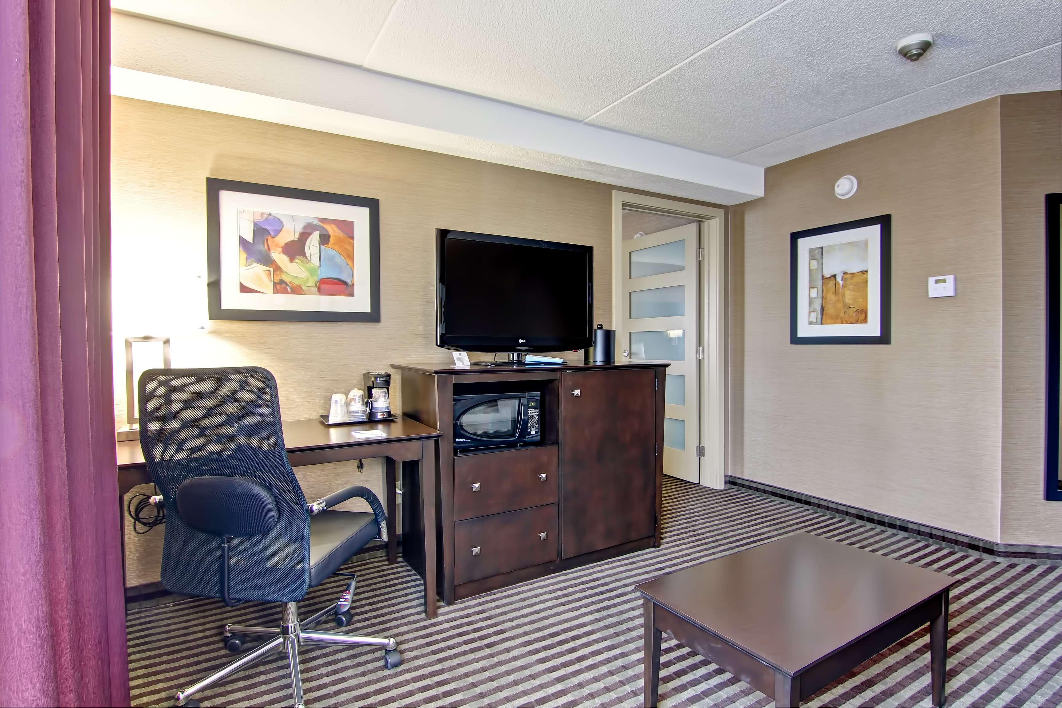 Best Western Plus Toronto North York Hotel & Suites Eksteriør bilde