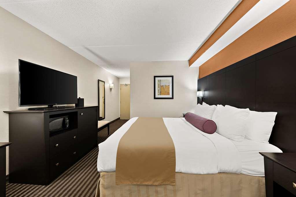 Best Western Plus Toronto North York Hotel & Suites Rom bilde