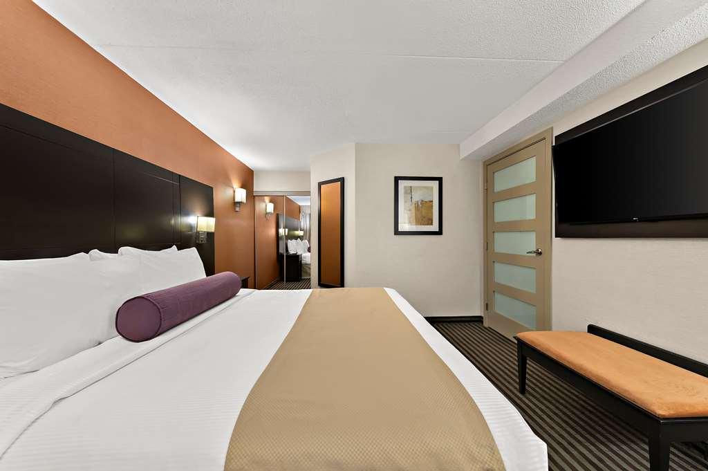 Best Western Plus Toronto North York Hotel & Suites Rom bilde