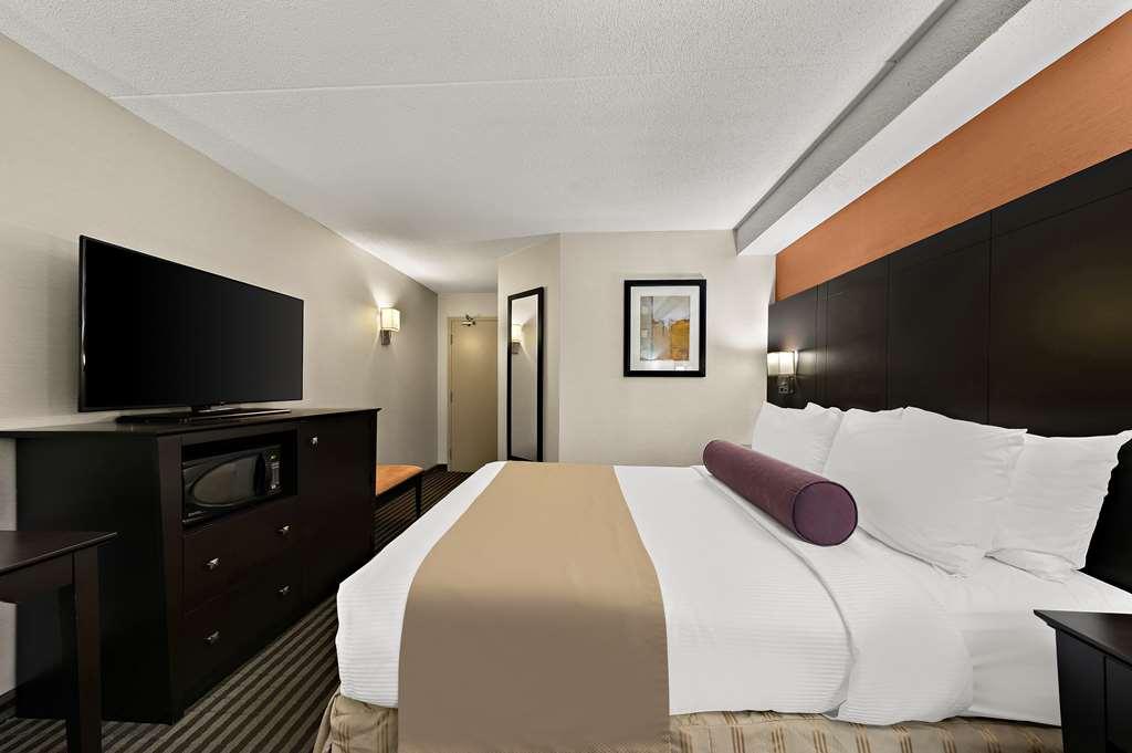 Best Western Plus Toronto North York Hotel & Suites Rom bilde
