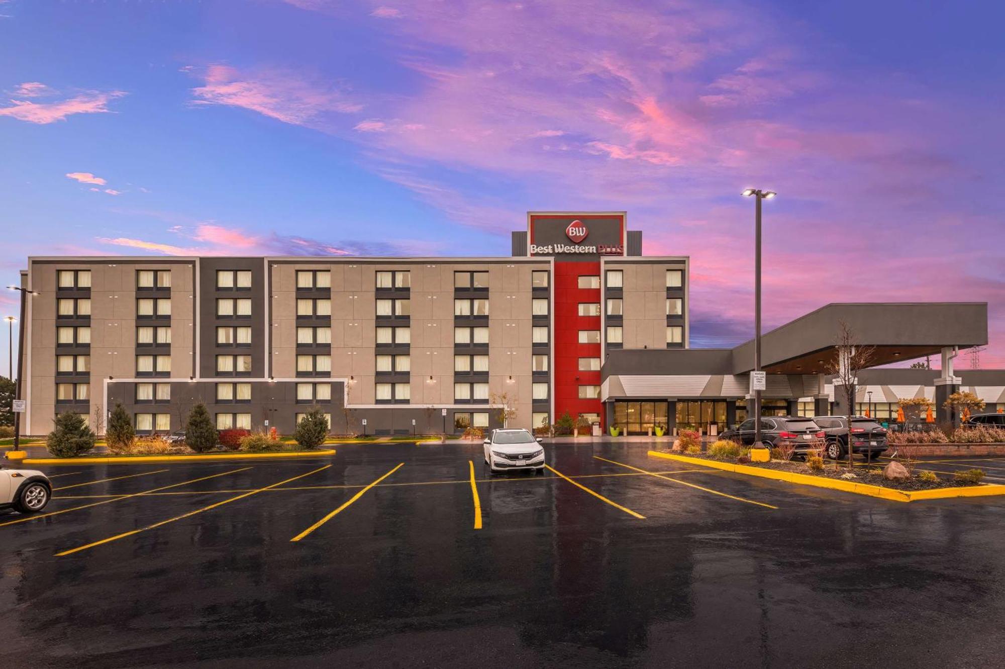 Best Western Plus Toronto North York Hotel & Suites Eksteriør bilde